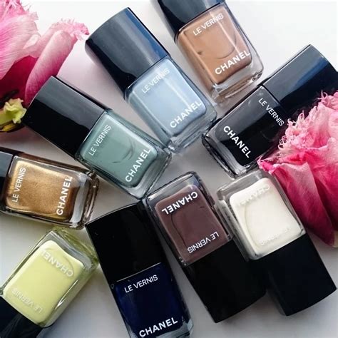 smalto chanel le vernis|CHANEL .